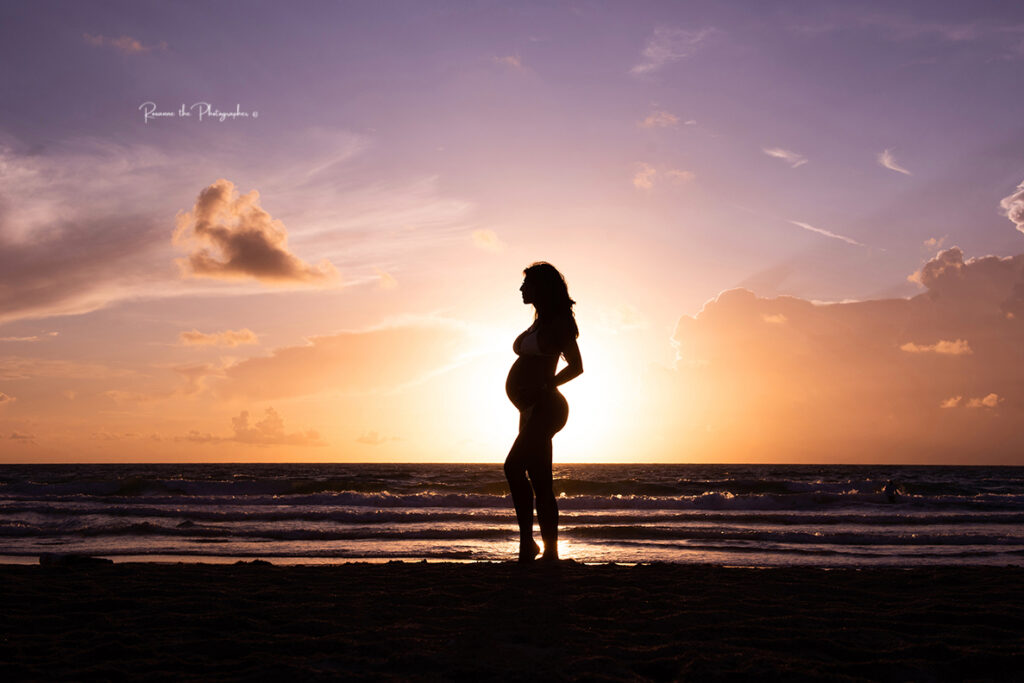 maternity beach session