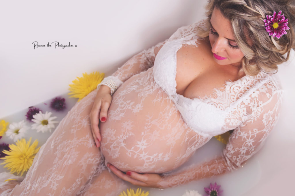 Milk bath maternity session