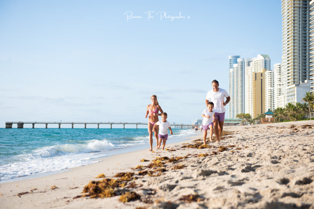 Aventura family beach photo session