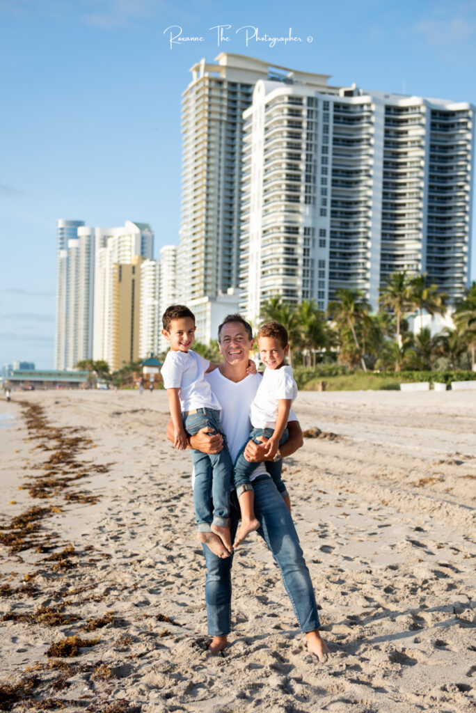 Aventura family beach photo session